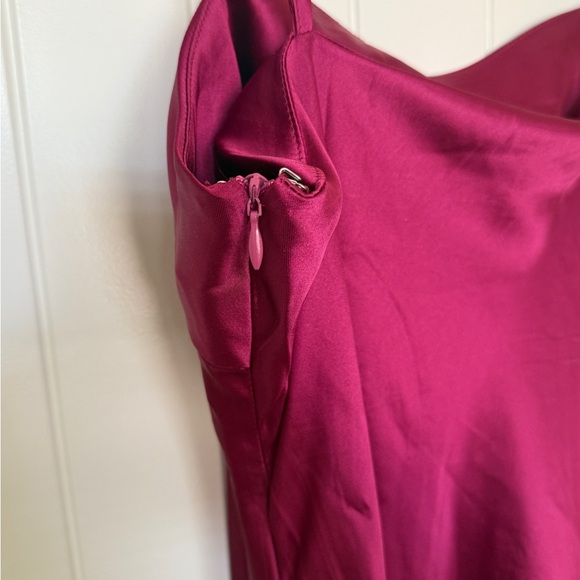 NWT - VICI  Gilli Satin Fringe Trim Midi Dress - Picture 7 of 10